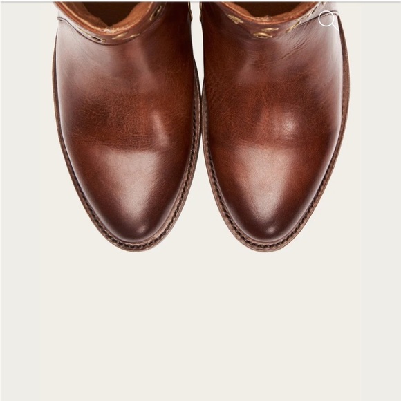 Frye Diana Grommet Cognac Leather Studded Short Moto Pull On Western Ankle Boots - Picture 4 of 16